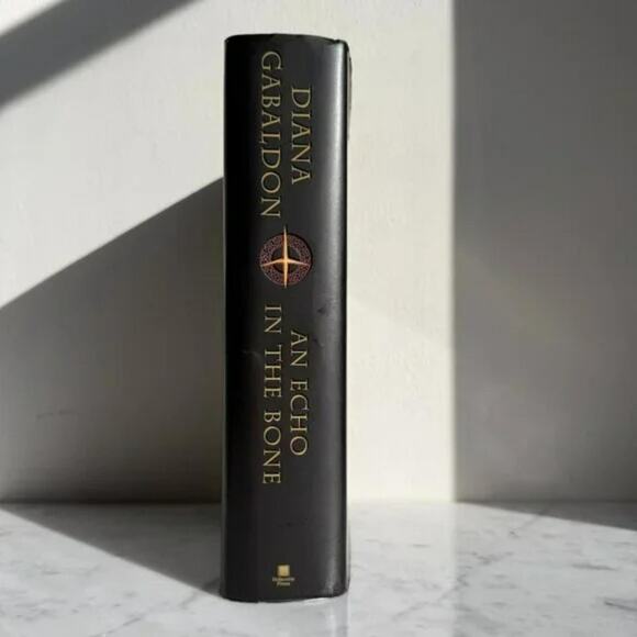 Diana Gabaldon An Echo in the Bone Outlander Book #7 Hardcover - Picture 3 of 7